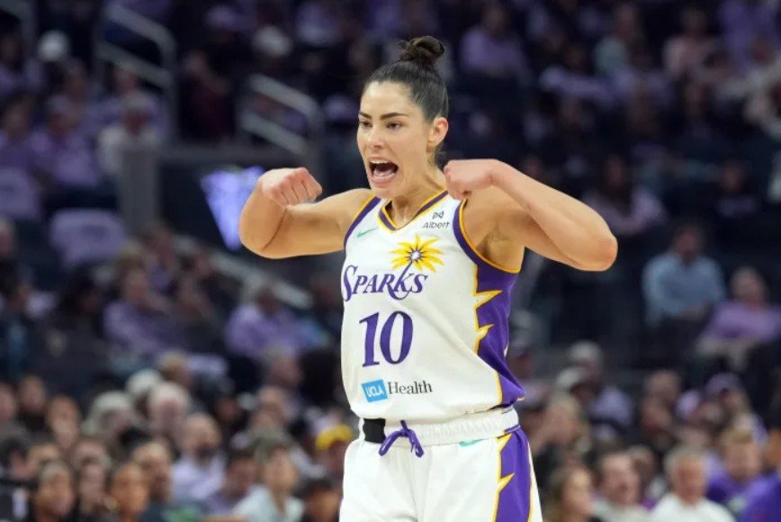 kelsey plum