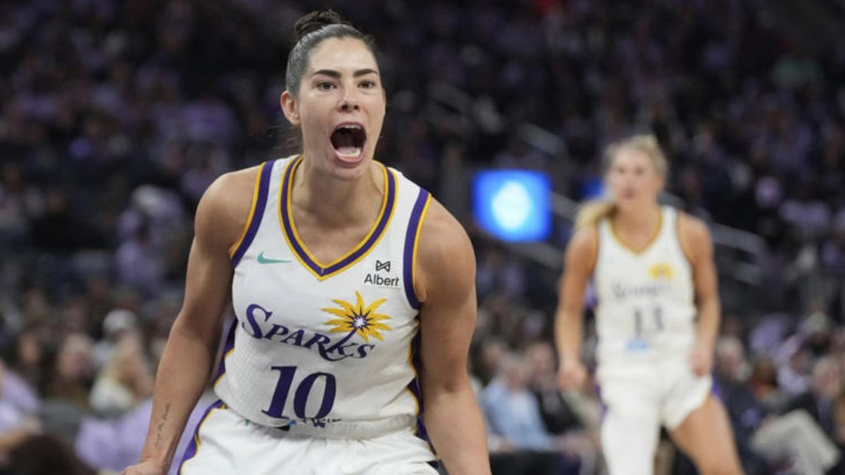 kelsey plum